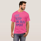 Dog Sled Ideeën Eet Slaap Hond Sled Herhaal Funny T-shirt (Voorkant volledig)