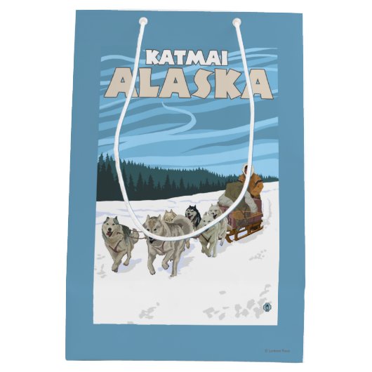 Dog Sledding Scene - Katmai, Alaska Medium Cadeauzakje (Achterkant)