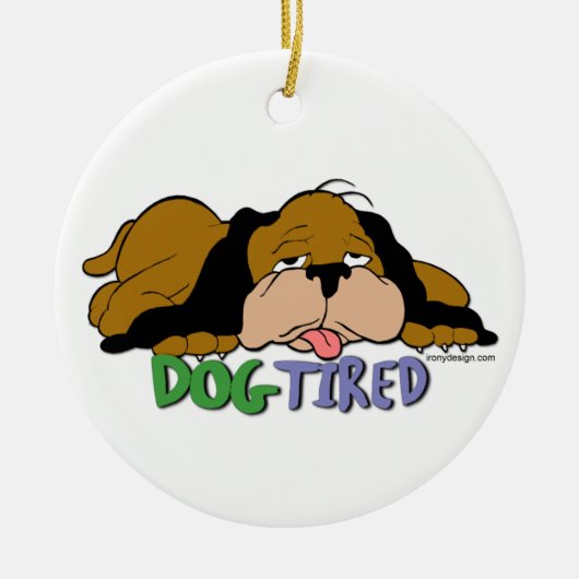 Dog Tired Keramisch Ornament (Voorkant)