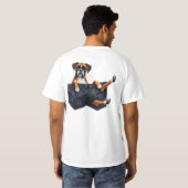 Dog voor doos in een zak t-shirt (Achterkant volledig)