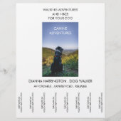Dog Walker die avontuurlijk loopt loopt lopen en w Flyer (Voorkant)