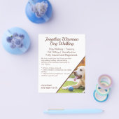Dog Walking Pet Sitting Business Promotion Flyer (Enkel)