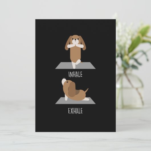 Dog Yoga Inhale Exhale Dogs Breed Eigenaar Puppy G Kaart (Staand voorkant)