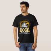 DOGE President Donald Trump 47e Grappige meme Quot T-shirt (Voorkant volledig)