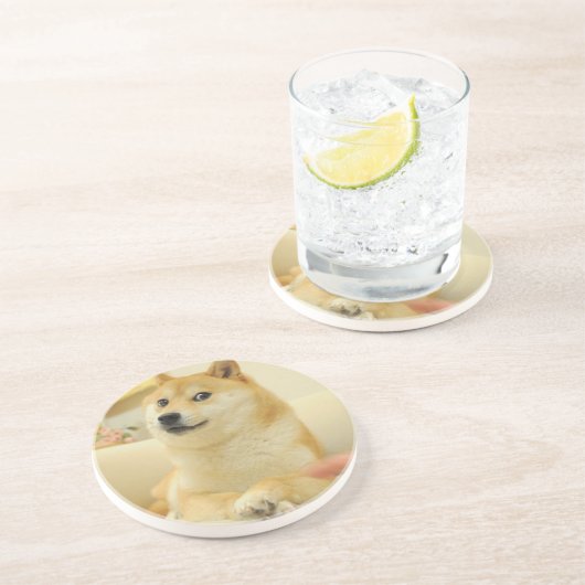 Doge Zandsteen Onderzetter (Zijkant)