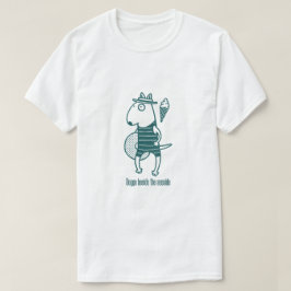Doggo beside the seaside: Green T-shirt