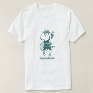 Doggo beside the seaside: Green T-shirt