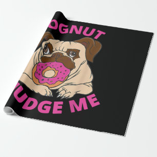 Dognut Rechter Pug Dog eet Donut Cadeaupapier