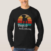 Dogs and Book-Collecting Premium T-shirt (Voorkant)
