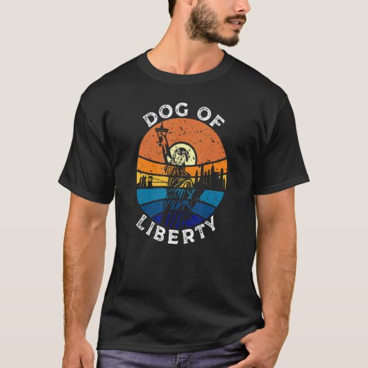 Dogue of Liberty - Dog Statue of Liberty, New York T-shirt (Voorkant)