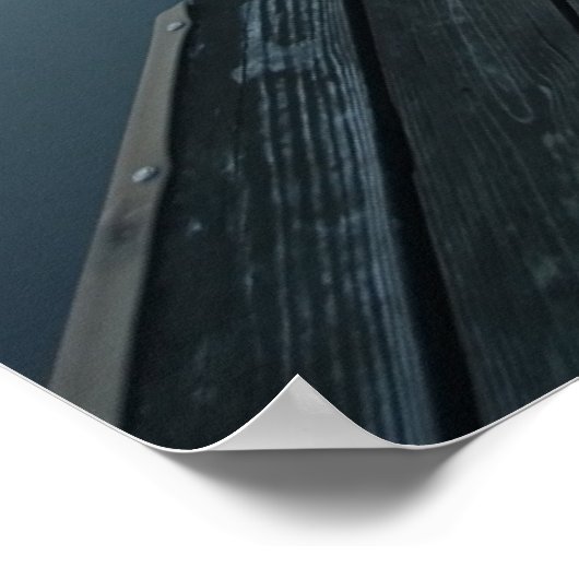 Dok over rustig water bij zonsopgang poster (Hoek)