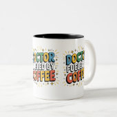 Dokter aangewakkerd door mok (Voorkant rechts)