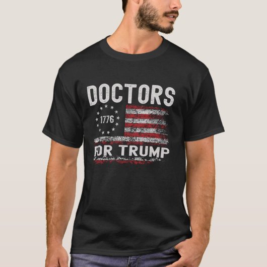 Dokters voor Trump Funny Election USA Flag T Shirt (Voorkant)