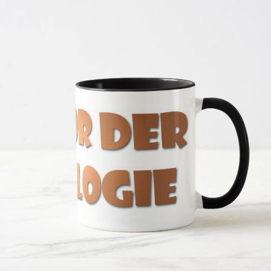 Doktor der Theologie Mok (Rechts)