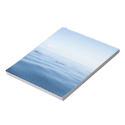 dolfijn in het zee notitieblok (Linkerzijde)