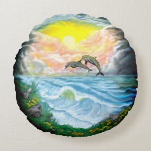 Dolfijnen afspelen in de zon rond kussen