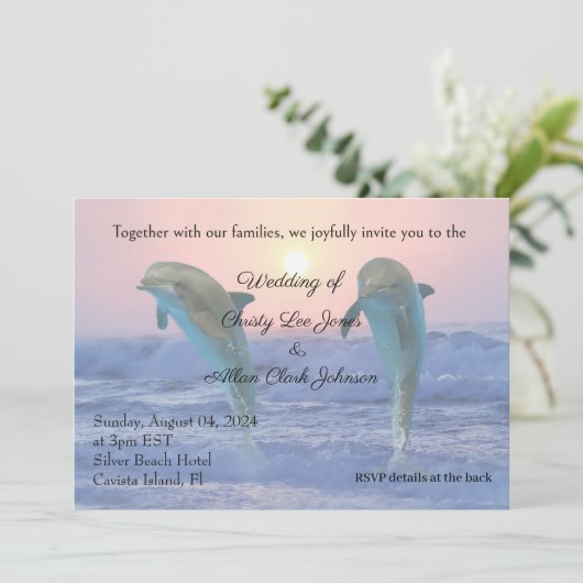 Dolfijnen bij Sunrise Beach bruiloft Aankondiging (Staand voorkant)