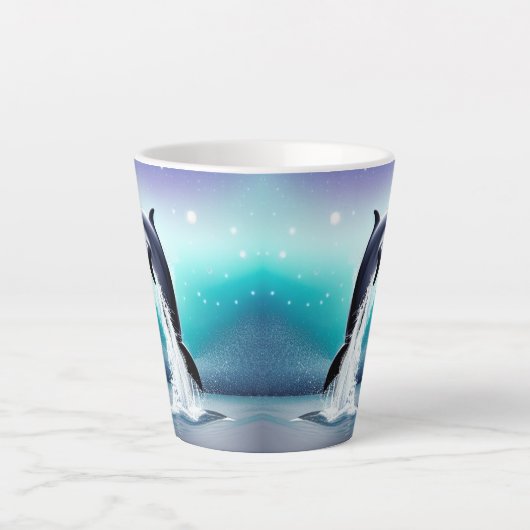 Dolfijnen in de oceaan latte mok (Voorkant)