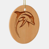 Dolfijnsilhouet gegraveerd op houtafbeelding keramisch ornament (Rechts)