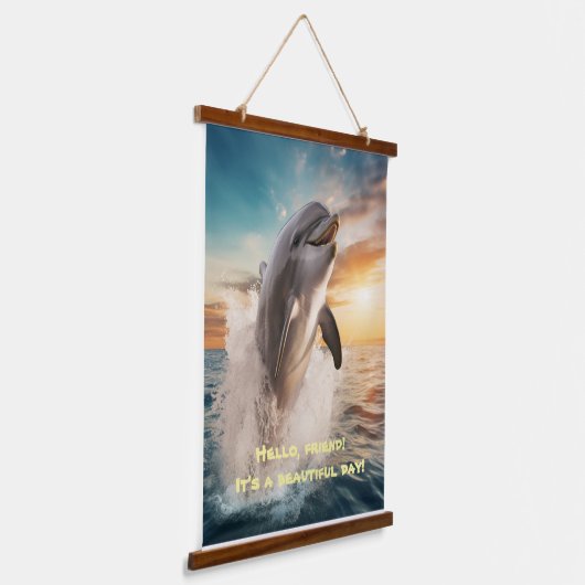 Dolfijnvriendelijke groet, een mooie dag! hangend wandkleed (Gebogen)