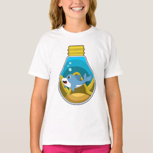 Dolfine in zwemmen in aquarium t-shirt