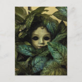 Doll Head in Plants Briefkaart (Voorkant)