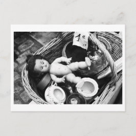 Doll Portrait - Doll at the flea market Briefkaart