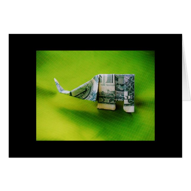 Dollar bill origami Elephant on Green background (Voorkant Horizontaal)
