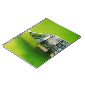 Dollar bill origami Elephant on Green background Notitieboek (Linkerzijde)