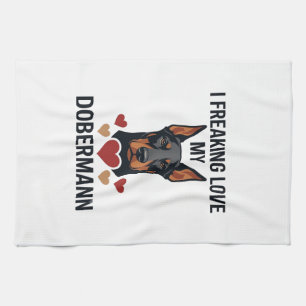 Dolle liefde dobermann hond rode harten_1 theedoek