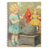 Dolly Wasserij Meisje Spelen Dolls Schattig Notitieboek (Voorkant)