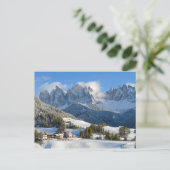 Dolomites-dorp in het briefkaart van de winter (Staand voorkant)
