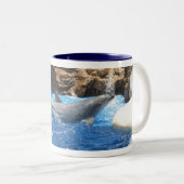 Dolphin Tricks Coffee Cup Tweekleurige Koffiemok (Voorkant rechts)