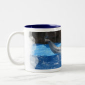 Dolphin Tricks Coffee Cup Tweekleurige Koffiemok (Links)