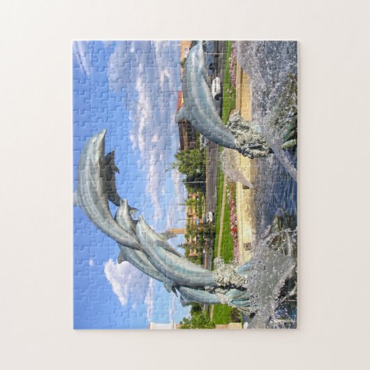 Dolphin Water Statue Denver. Legpuzzel (Verticaal)