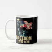 Dom Over Fear Statue Of Liberty Flag Graphic Koffiemok (Links)