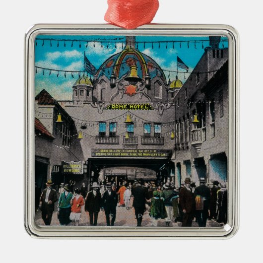 Dome Hotel uit Ocean Park Pier Metalen Ornament (Voorkant)