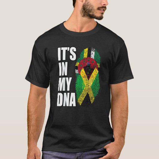 Dominica en Jamaicaanse Mix Dna-vlag T-shirt (Voorkant)