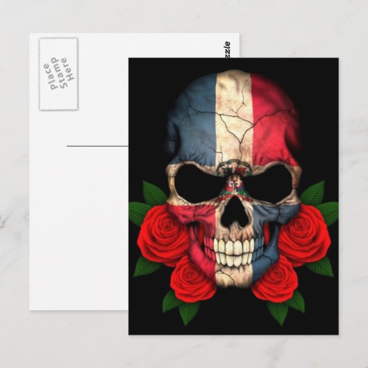Dominicaanse Republiek Vlaggenschedel met rode roz Briefkaart (Voorkant / Achterkant)