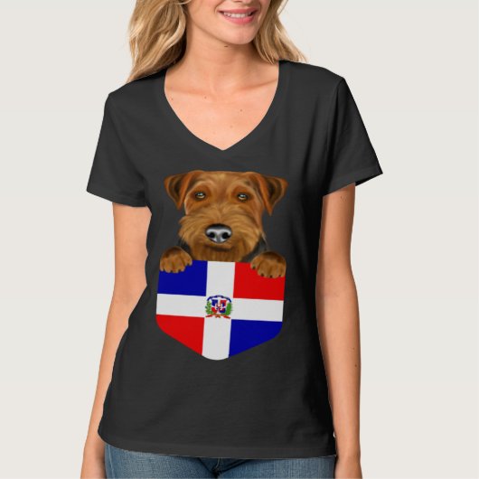 Dominican Republic Flag Welsh Terrier Dog In Pocke T-shirt (Voorkant)