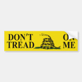 DON BEHANDELT ME GADSDEN FLAG Bumpersticker NIET (Voorkant)