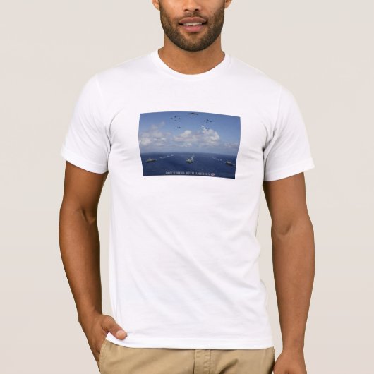 DON’T MESS MET AMERICA T-Shirt (Voorkant)