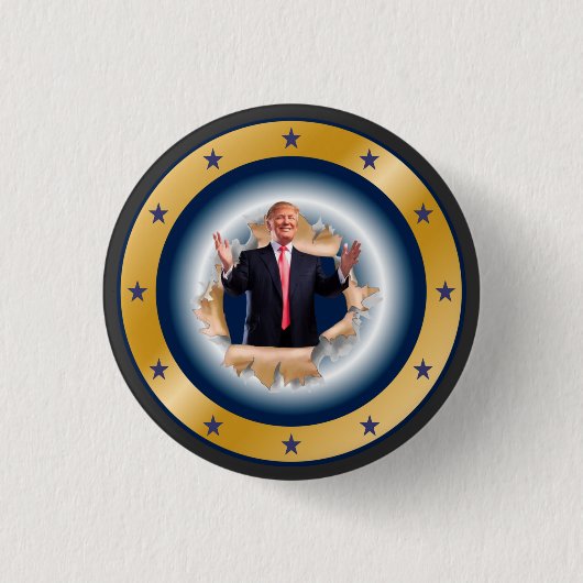 Donald J. Trump ~ Breaking Through ~ 11/3/2020 ~ Ronde Button 3,2 Cm (Voorkant)