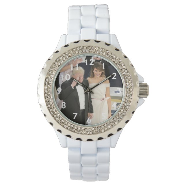 Donald & Melania Trump bij de liberty Ball Horloge (Voorkant)