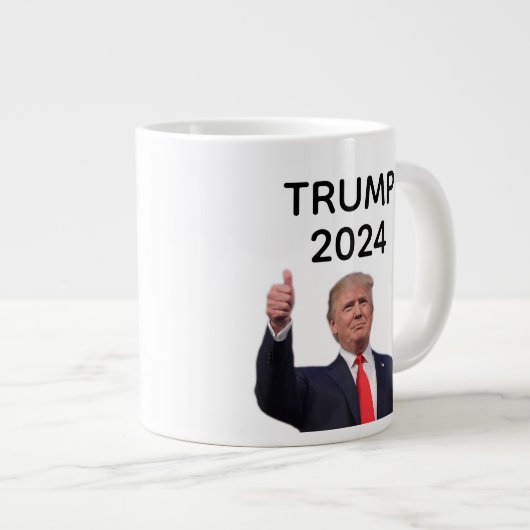 Donald Trump 2024 Grote Koffiekop (Voorkant rechts)