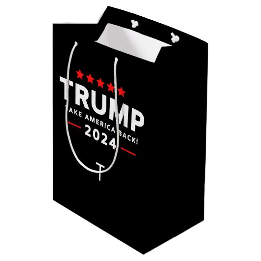 Donald Trump 2024 Neem Amerika terug Medium Cadeauzakje (Achterkant Gekanteld)