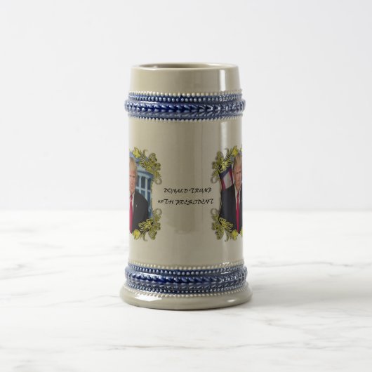 DONALD TRUMP BIERPUL (Center)