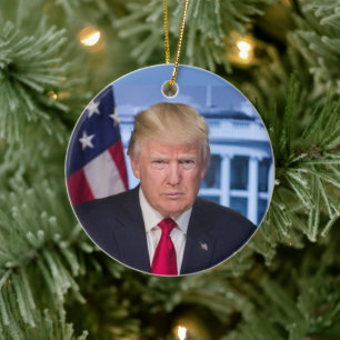 DONALD TRUMP HANDSOME PORTRAIT CHRISTMAS ORNAMENT
