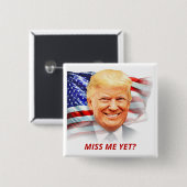 Donald Trump heeft me al mishandeld? T-shirt Vierkante Button 5,1 Cm (Voorkant /achterkant)