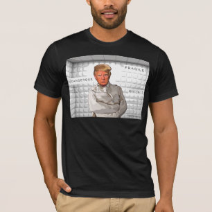 Donald Trump in een keurslijf die antitrommels sch T-shirt